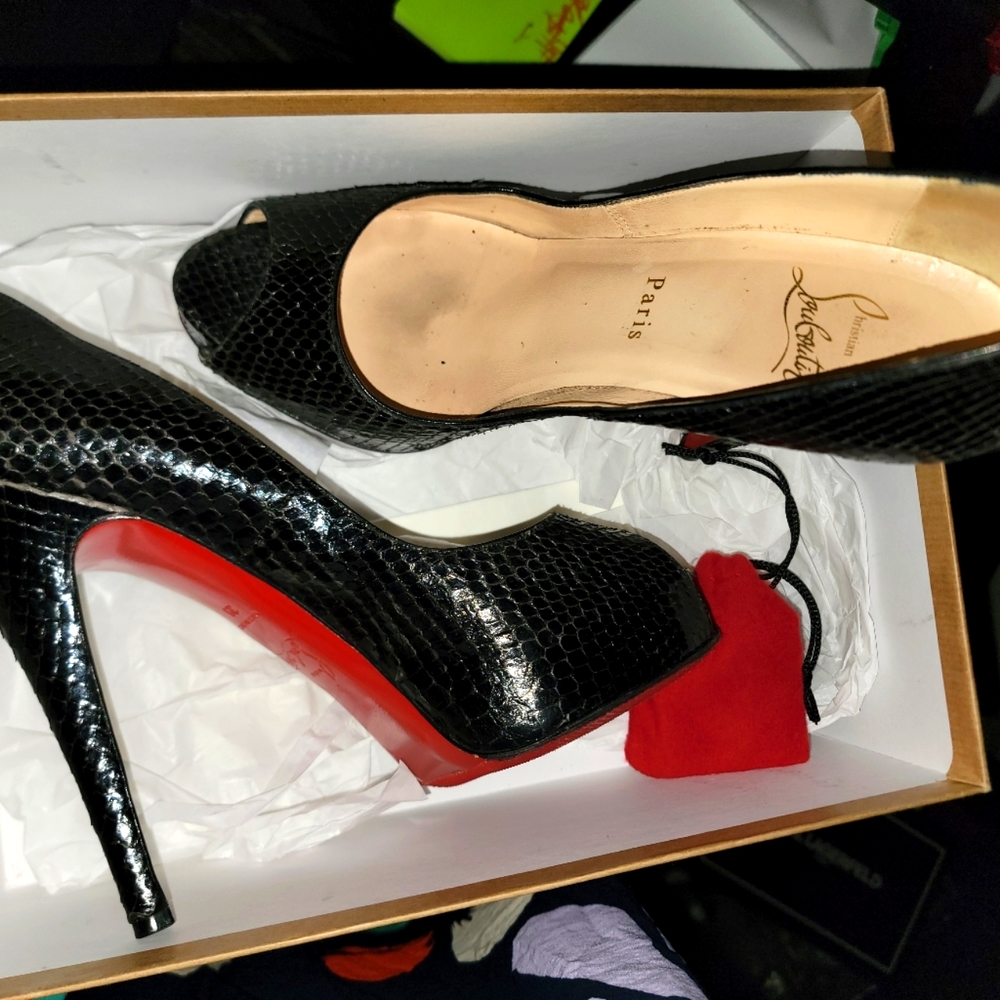 Christian Louboutin Platform Peep Toe Snakeskin Pump